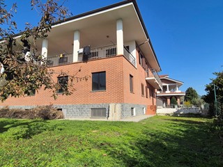 Trilocale in Affitto a Cantalupa, 550€, 80 m²