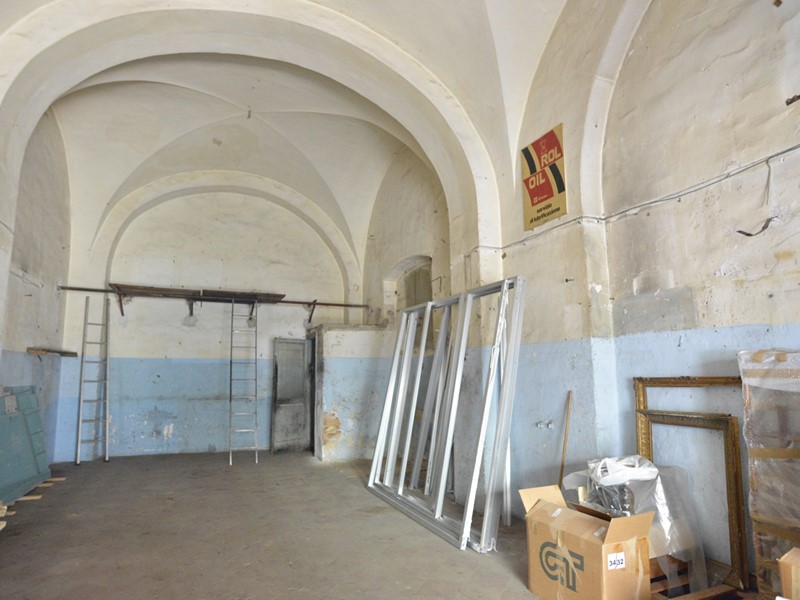 Negozio in Vendita a Bari, 110'000&euro;, 60 m²