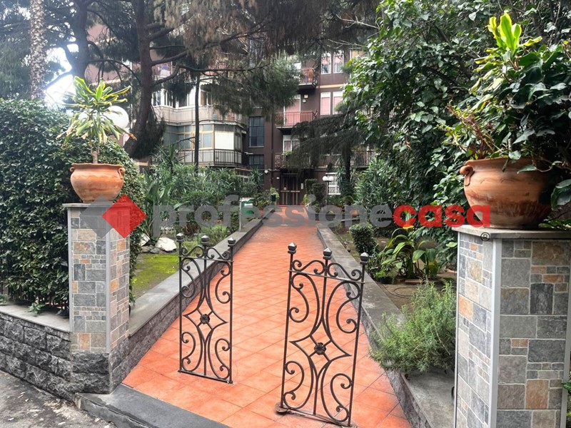 Trilocale in Vendita a Catania, 99'000€, 104 m²