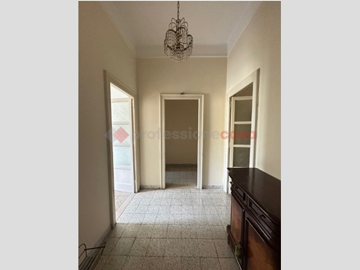 Trilocale in Vendita a Bari, 220'000&euro;, 85 m²