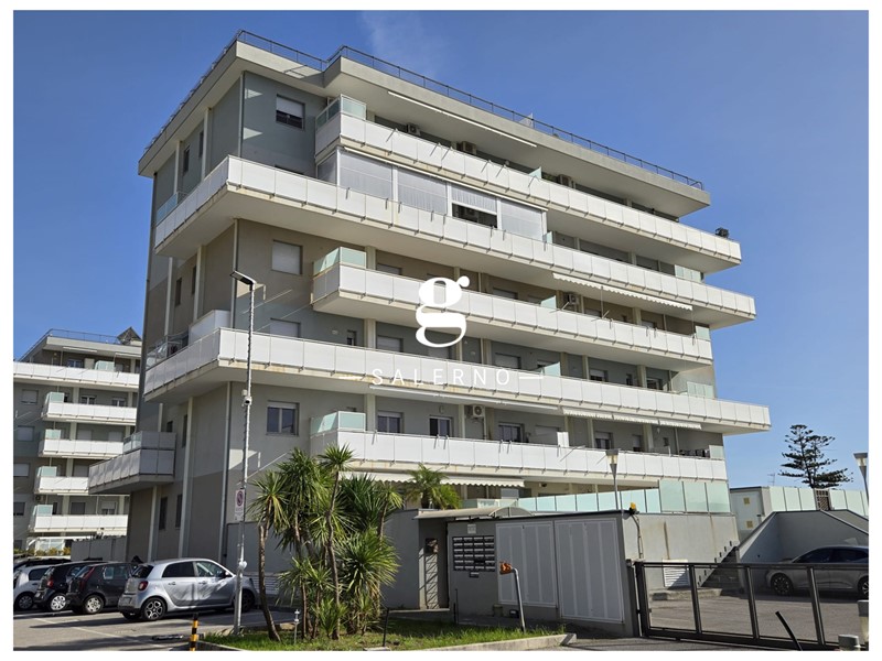 Trilocale in Vendita a Salerno, 228'000€, 68 m²