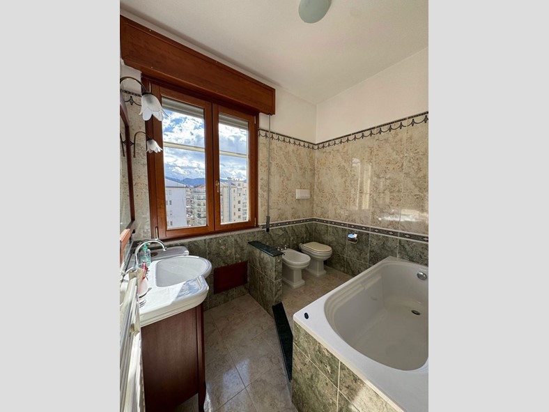 Attico in Vendita a Palermo, 395'000€, 130 m²