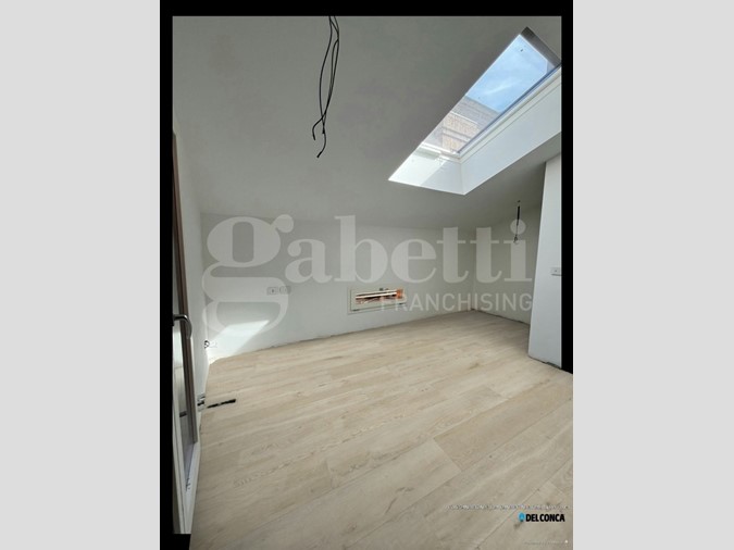 Appartamento in Vendita a Bologna, 980'000€, 149 m²