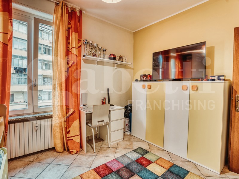 Quadrilocale in Vendita a Pinerolo, 89'000&euro;, 85 m²