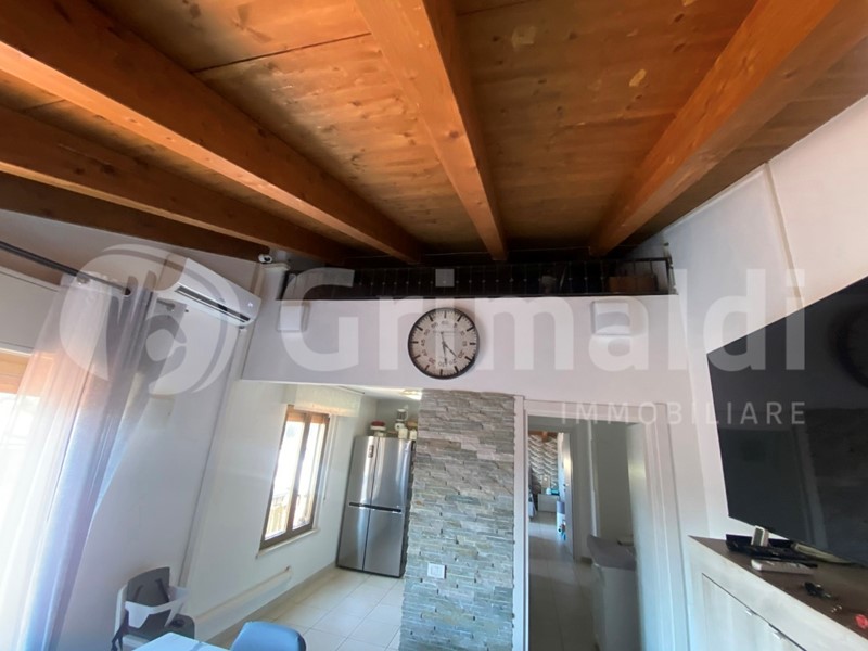 Bilocale in Affitto a Paderno Dugnano, 850€, 65 m², arredato
