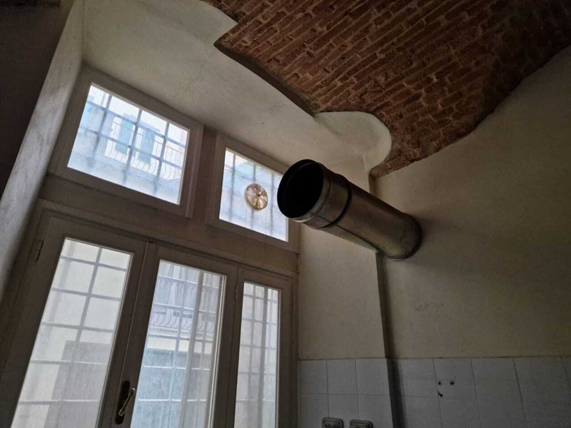 Capannone in Affitto a Lucca, zona Centro Storico, 2'200&euro;, 70 m²