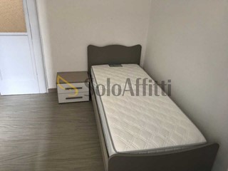 Stanza in Affitto a Siena, zona Centro storico, 350&euro;, 15 m², arredato