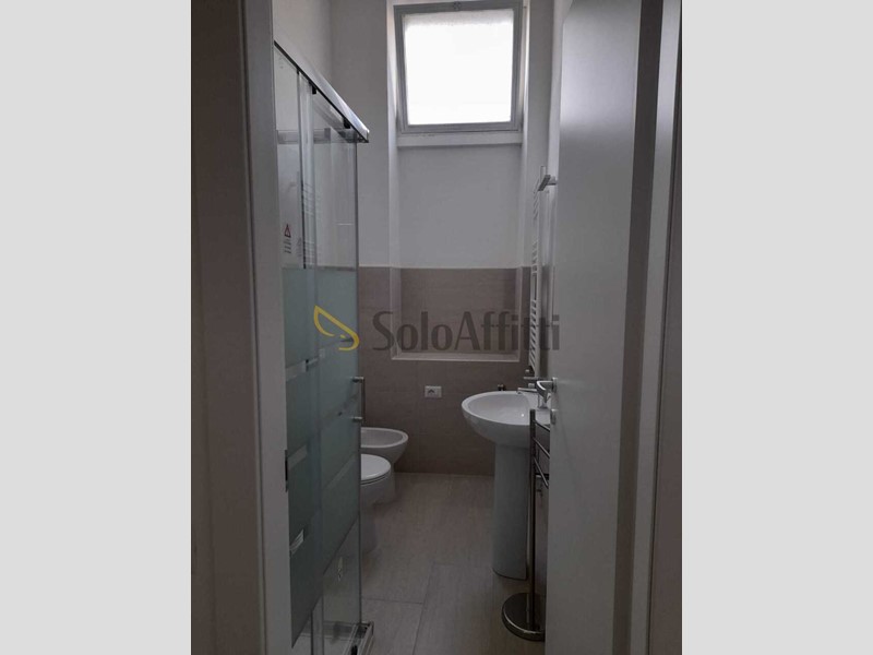 Monolocale in Affitto a Cesano Maderno, 500€, 39 m², arredato