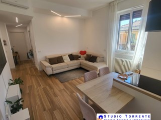 Trilocale in Vendita a Milano, 225'000€, 85 m²