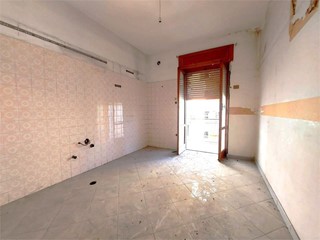 Bilocale in Vendita a Casoria, 125'000&euro;, 68 m²