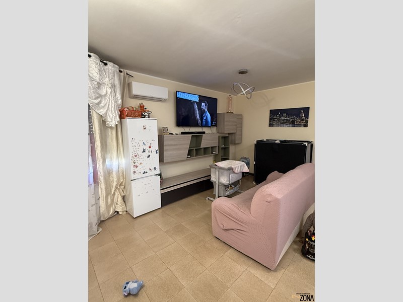 Trilocale in Vendita a Giulianova, 34'500&euro;, 85 m²