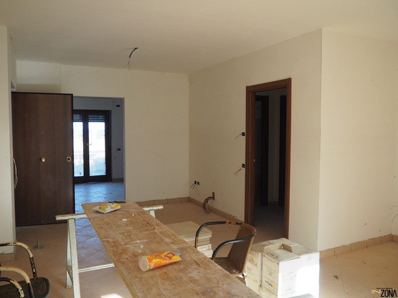 Trilocale in Vendita a Colonnella, 177'139&euro;, 117 m²