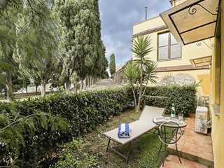 Bilocale in Vendita a Rosignano Marittimo, zona Gabbro, 165'000€, 45 m², arredato