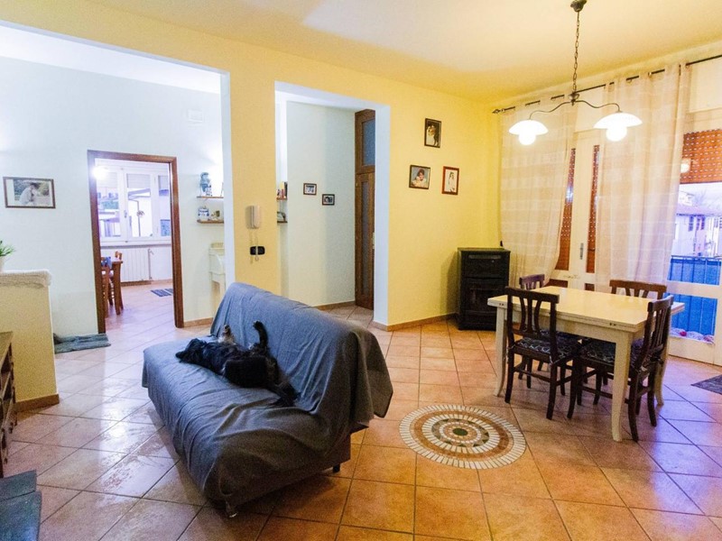 Appartamento in Vendita a Cascina, zona San Benedetto a Settimo, 185'000&euro;, 130 m²