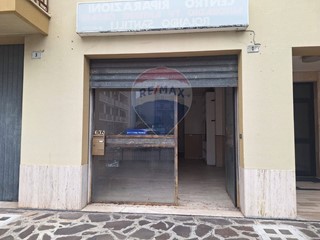 Immobile commerciale in Vendita a Lanciano, 20'000&euro;, 54 m²