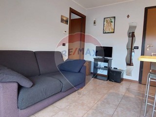 Bilocale in Vendita a Mariano Comense, 93'000&euro;, 43 m²