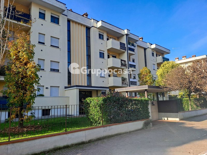 Trilocale in Vendita a Corbetta, 220'000&euro;, 97 m²