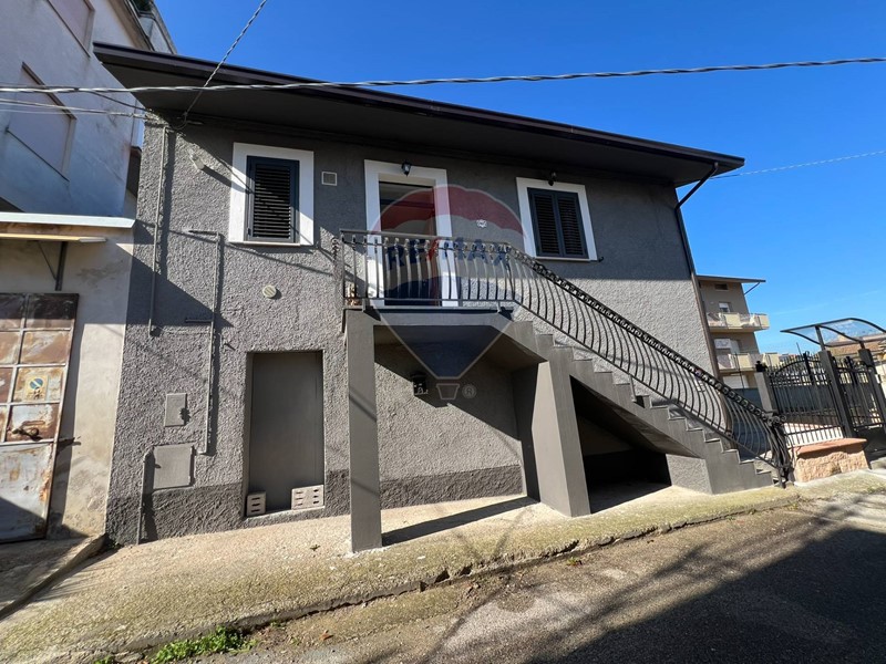 Casa Indipendente in Vendita a Lanciano, 185'000&euro;, 172 m²