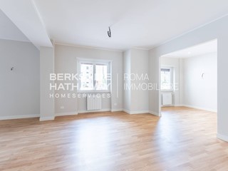 Quadrilocale in Vendita a Roma, 725'000€, 165 m²