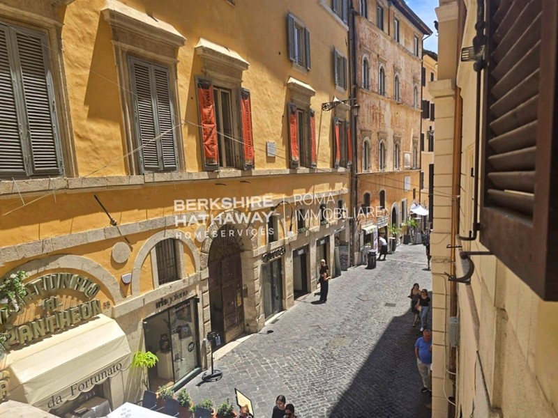 Trilocale in Vendita a Roma, 690'000€, 88 m²