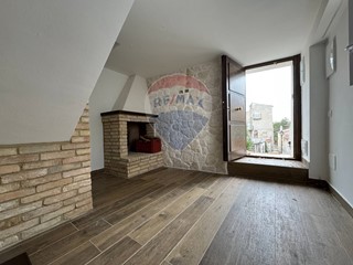 Casa Semi Indipendente in Vendita a Torricella Peligna, 78'000&euro;, 115 m²