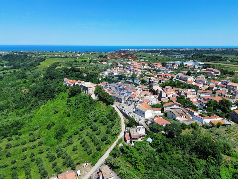 Casa Semi Indipendente in Vendita a San Vito Chietino, 55'000&euro;, 73 m²