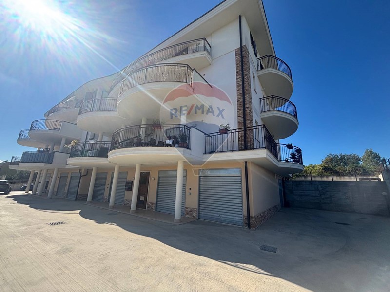 Trilocale in Vendita a Ortona, 107'000&euro;, 81 m²