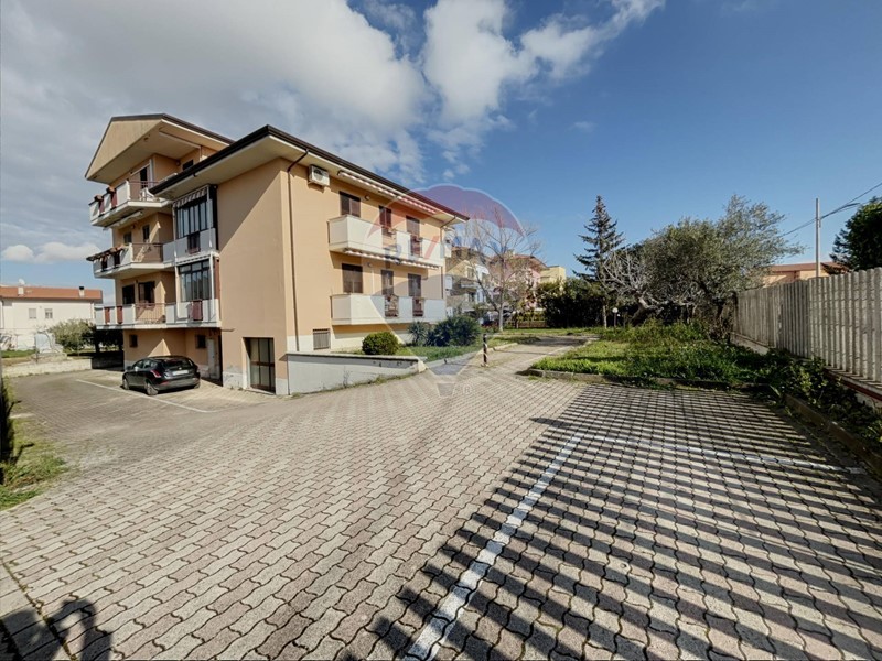 Appartamento in Vendita a Paglieta, 73'000€, 120 m²