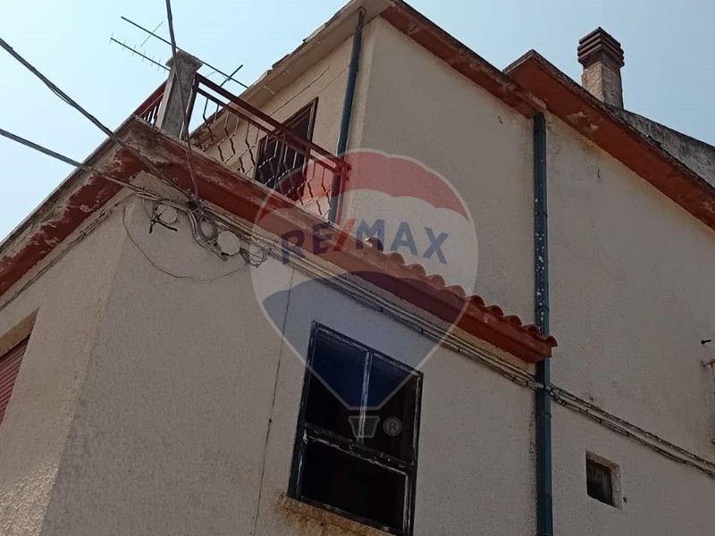 Casa Semi Indipendente in Vendita a Civitella Messer Raimondo, 34'000&euro;, 206 m²