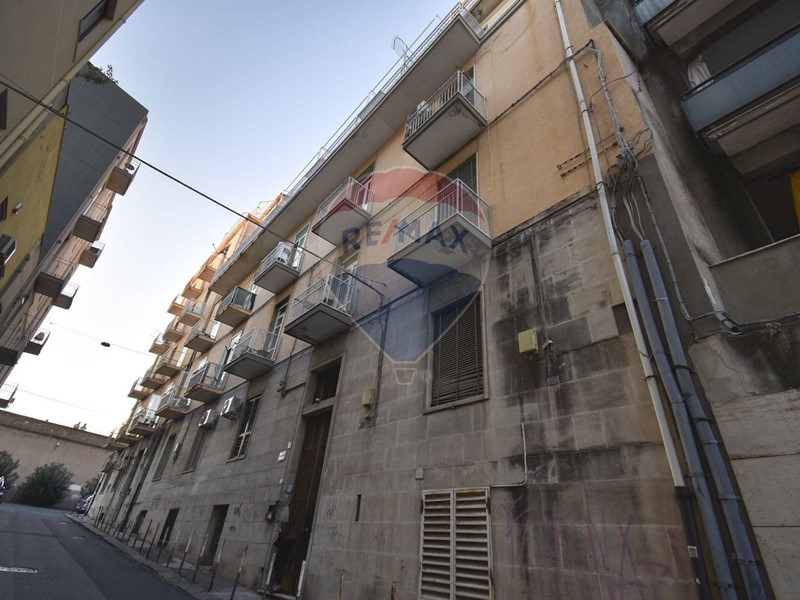 Trilocale in Vendita a Catania, 145'000€, 100 m²