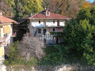 Casa Indipendente in Vendita a Baldissero Canavese, 47'000&euro;, 193 m²