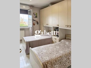 Trilocale in Vendita a Roma, 239'000€, 74 m²