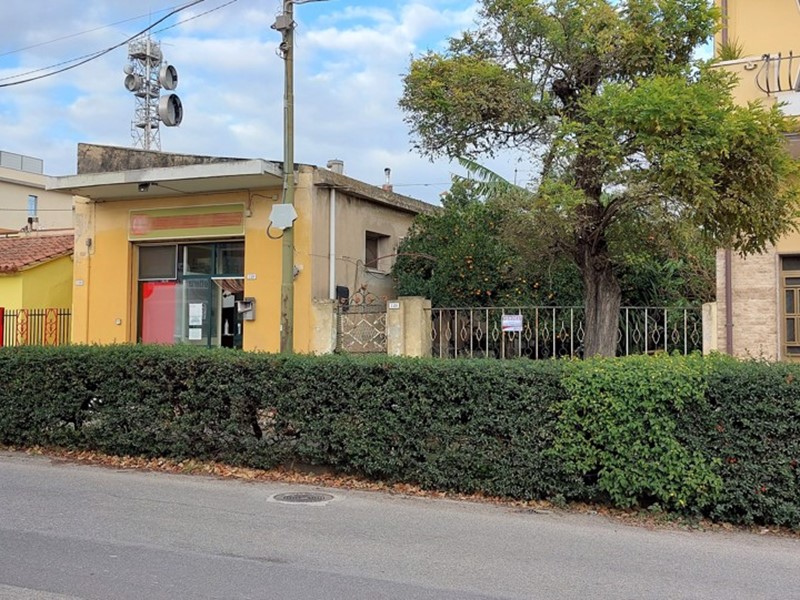 Casa Indipendente in Vendita a Sanluri, 180'000€, 191 m²