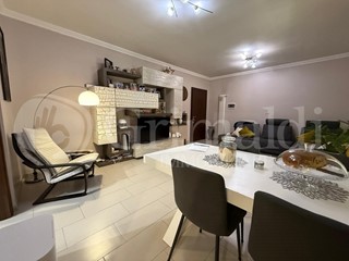 Trilocale in Vendita a Roma, 230'000€, 97 m²