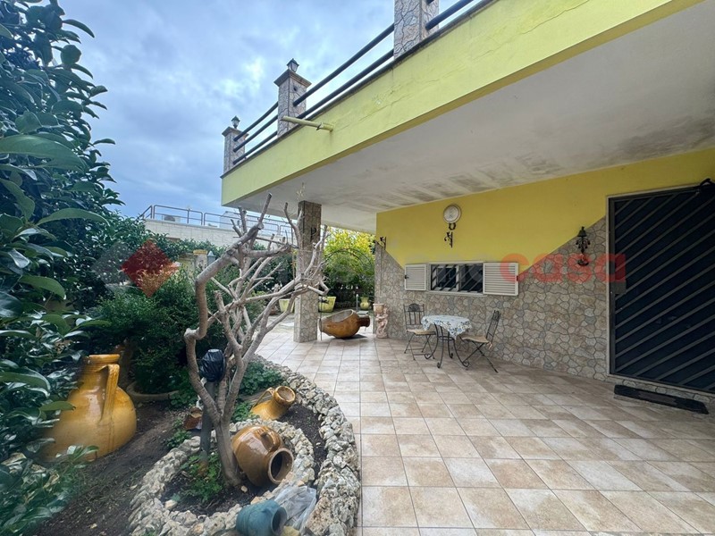 Villa in Vendita a Leporano, 145'000&euro;, 65 m²