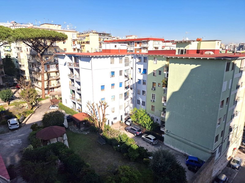 Quadrilocale in Vendita a Napoli, 460'000&euro;, 110 m²