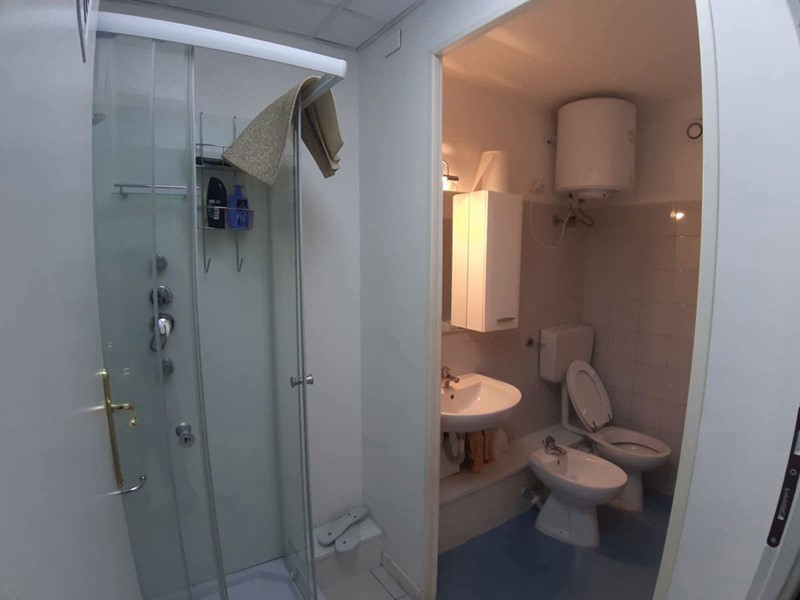 Ufficio in Vendita a Napoli, 100'000&euro;, 50 m²