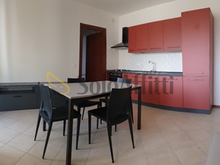 Bilocale in Affitto a Legnago, zona Porto, 530€, 57 m², arredato, con Box