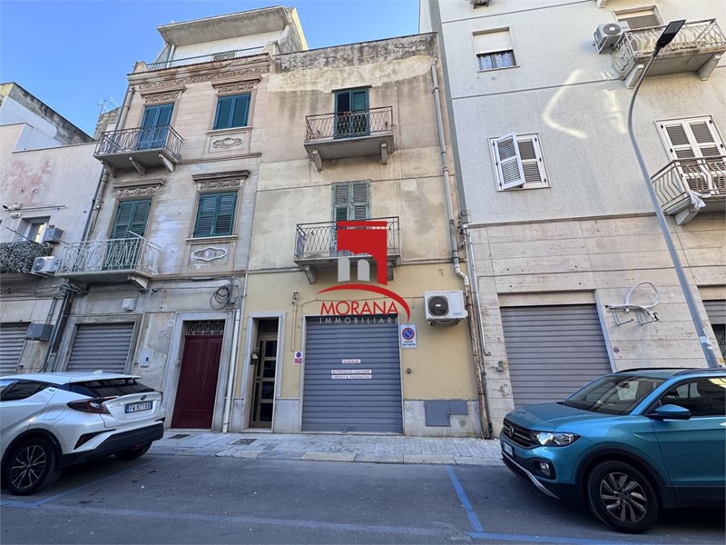 Casa Semi Indipendente in Vendita a Trapani, 120'000&euro;, 210 m²
