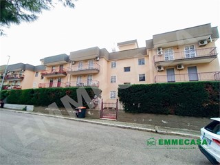 Trilocale in Vendita a Valenzano, 145'000&euro;, 102 m²