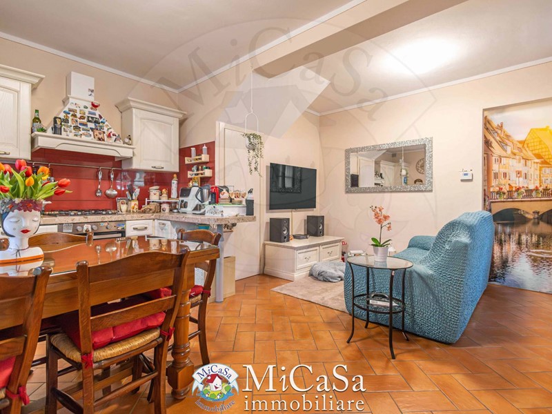 Casa Indipendente in Vendita a Vecchiano, 169'000&euro;, 105 m²