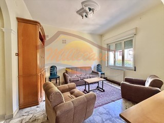 Quadrilocale in Vendita a Siracusa, zona Tisia - Tica - Zecchino, 90'000€, 113 m²