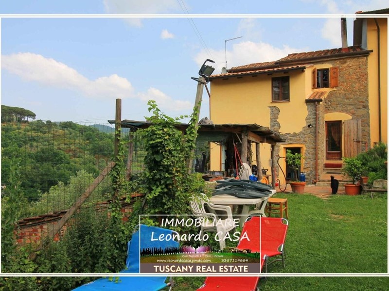 Casale in Vendita a Lamporecchio, 185'000€, 110 m²