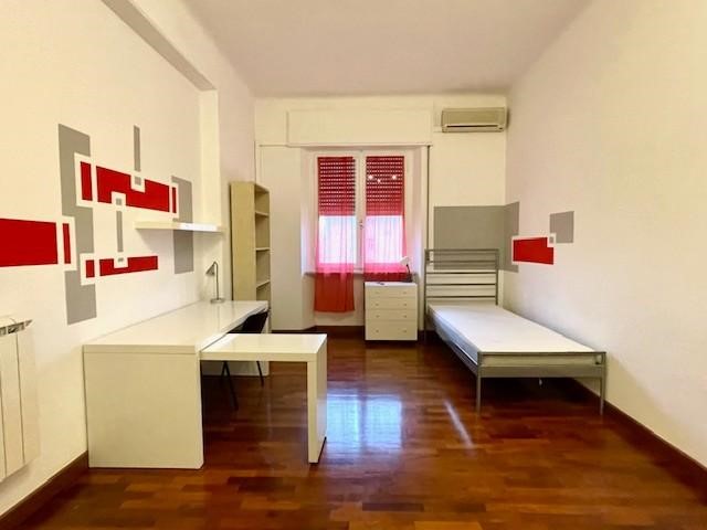 Quadrilocale in Affitto a Pisa, 300€, 95 m², arredato