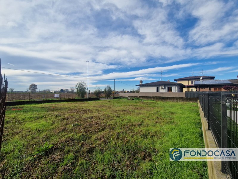 Terreno edificabile in Vendita a Torbole Casaglia, 125'000&euro;, 475 m²