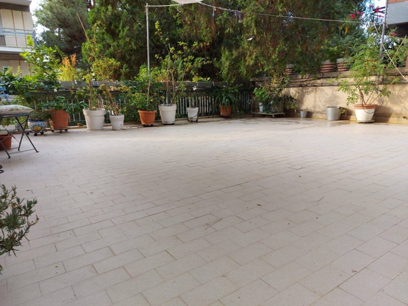 Appartamento in Vendita a Macerata, 250'000€, 138 m²
