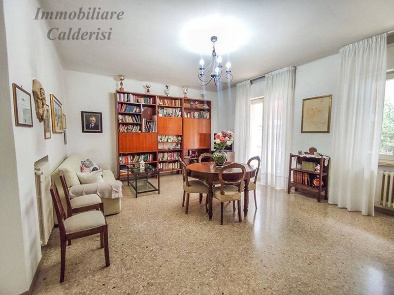 Appartamento in Vendita a San Benedetto del Tronto, 240'000&euro;, 138 m²