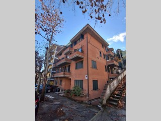 Trilocale in Vendita a Teramo, 95'000€, 75 m²