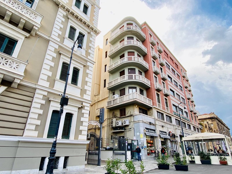 Bilocale in Affitto a Palermo, 750€, 40 m²