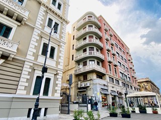 Bilocale in Affitto a Palermo, 750€, 40 m²